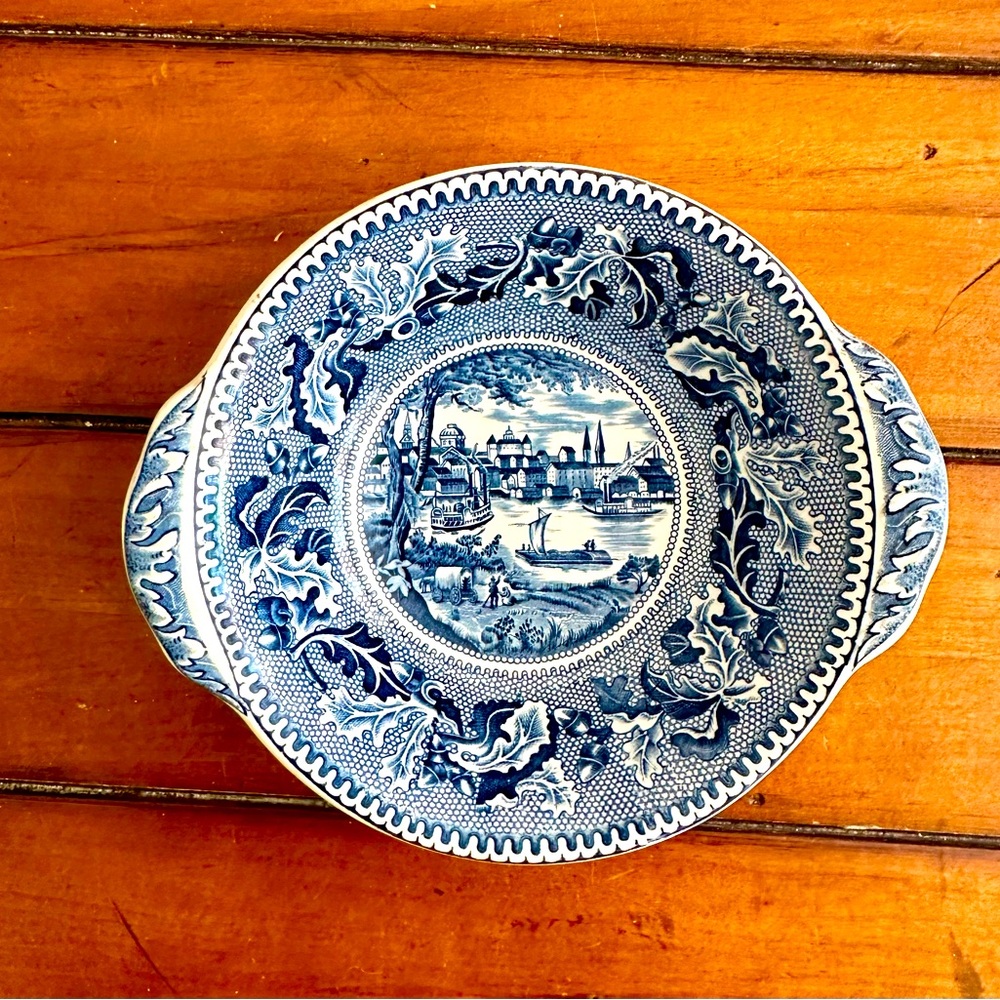 Johnson Bros. St.Louis Missouri Lugged Cereal Bowl